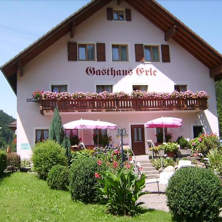 Gasthaus Zur Erle Симонсвалд Екстериор снимка
