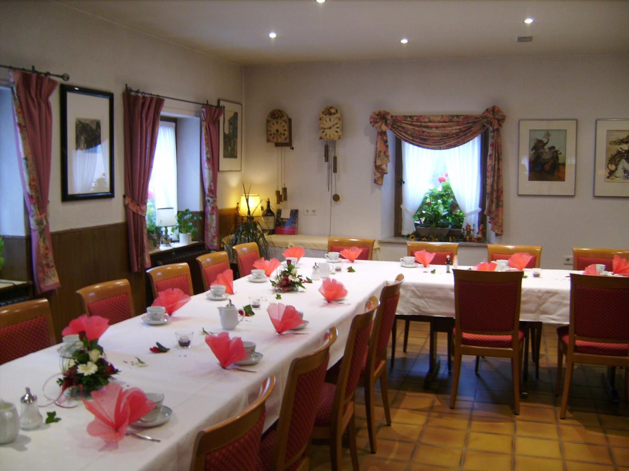 Gasthaus Zur Erle Симонсвалд Екстериор снимка