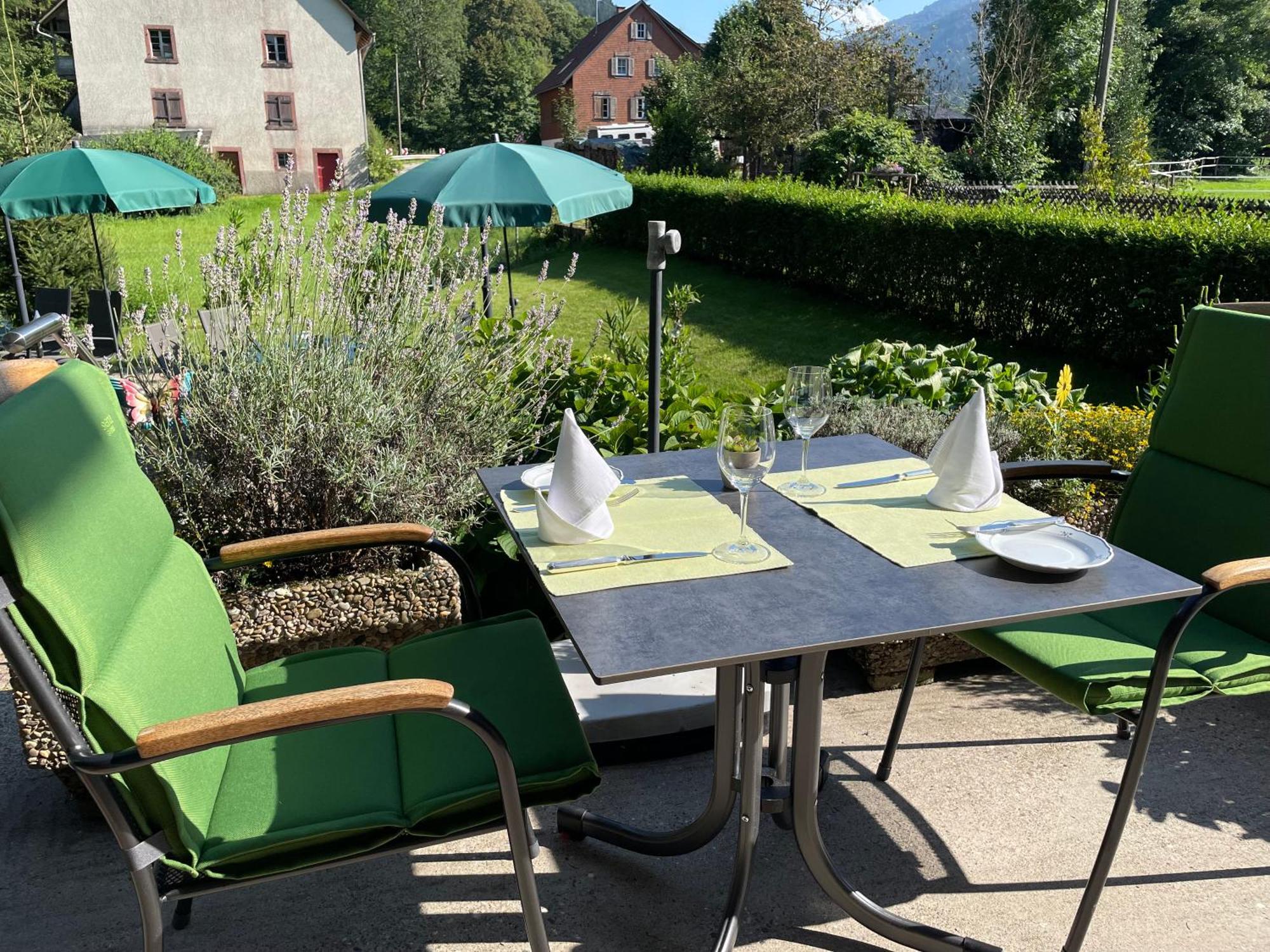 Gasthaus Zur Erle Симонсвалд Екстериор снимка